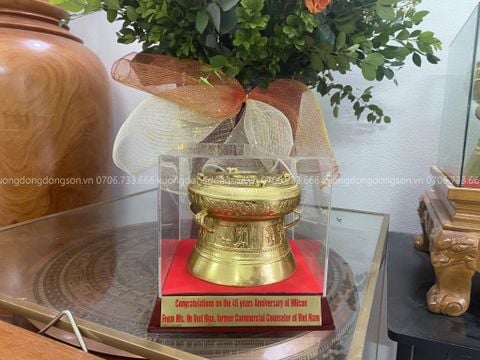 Trống Đồng Đông Sơn Dát Vàng Đường Kính 15Cm Cao 14Cm Chất Liệu Đồng Vàng