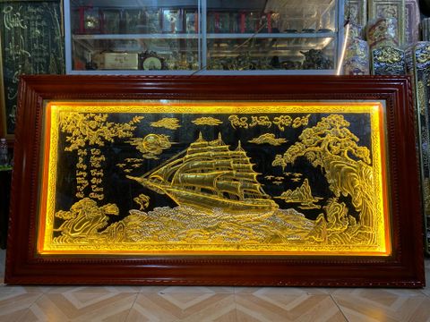 Tranh Đồng Thuận Buồm Xuôi Gió 197*107 Cm Nền Đen Dát Vàng