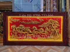 Tranh Đồng Mã Đáo Thành Công 170*90 Cm Nền Đỏ dát vàng khung Hoa Tây