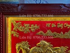 Tranh Đồng Mã Đáo Thành Công 170*90 Cm Nền Đỏ dát vàng khung Hoa Tây