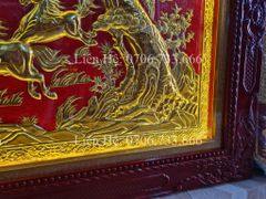 Tranh Đồng Mã Đáo Thành Công 170*90 Cm Nền Đỏ dát vàng khung Hoa Tây