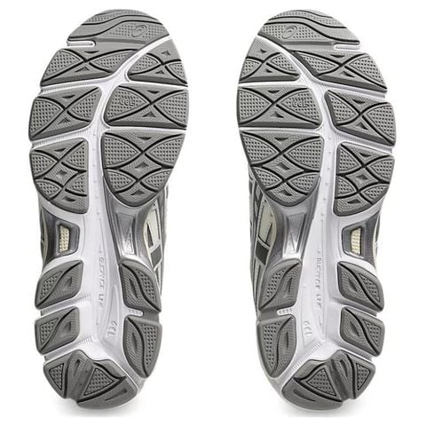  Asics gell NYC 2055 Vanilla pale Oak 