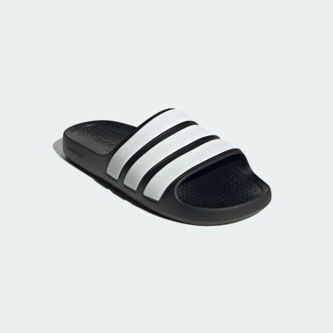  Adidas Adilette Flow 