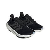  Adidas Ultraboost Light 
