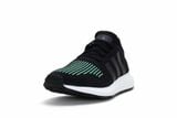  Adidas Swift Run 