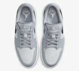  Jordan 1s low golf wolf grey 
