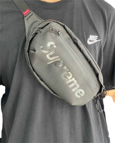  Supreme Bag 