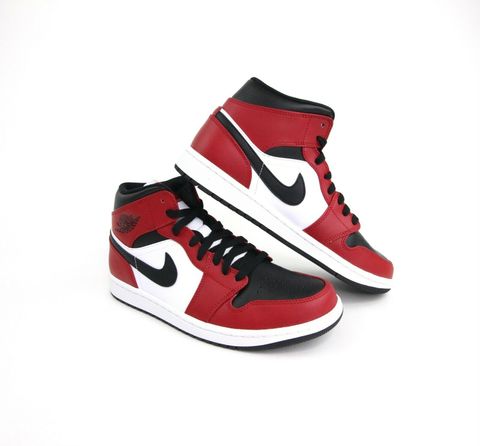  Air Jordan 1 Mid Chicago Black Toe 