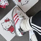  Adidas Gazelle indoor Hello kitty 