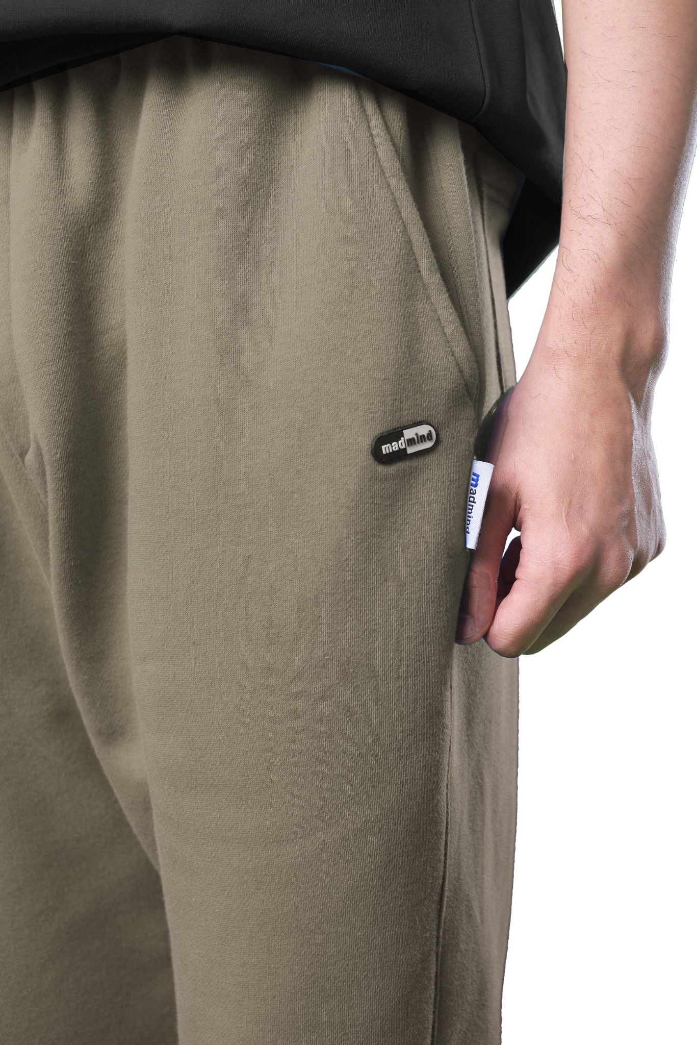  Quần Dài Premium Logo Madmind Nỉ Bông Màu Cacao 