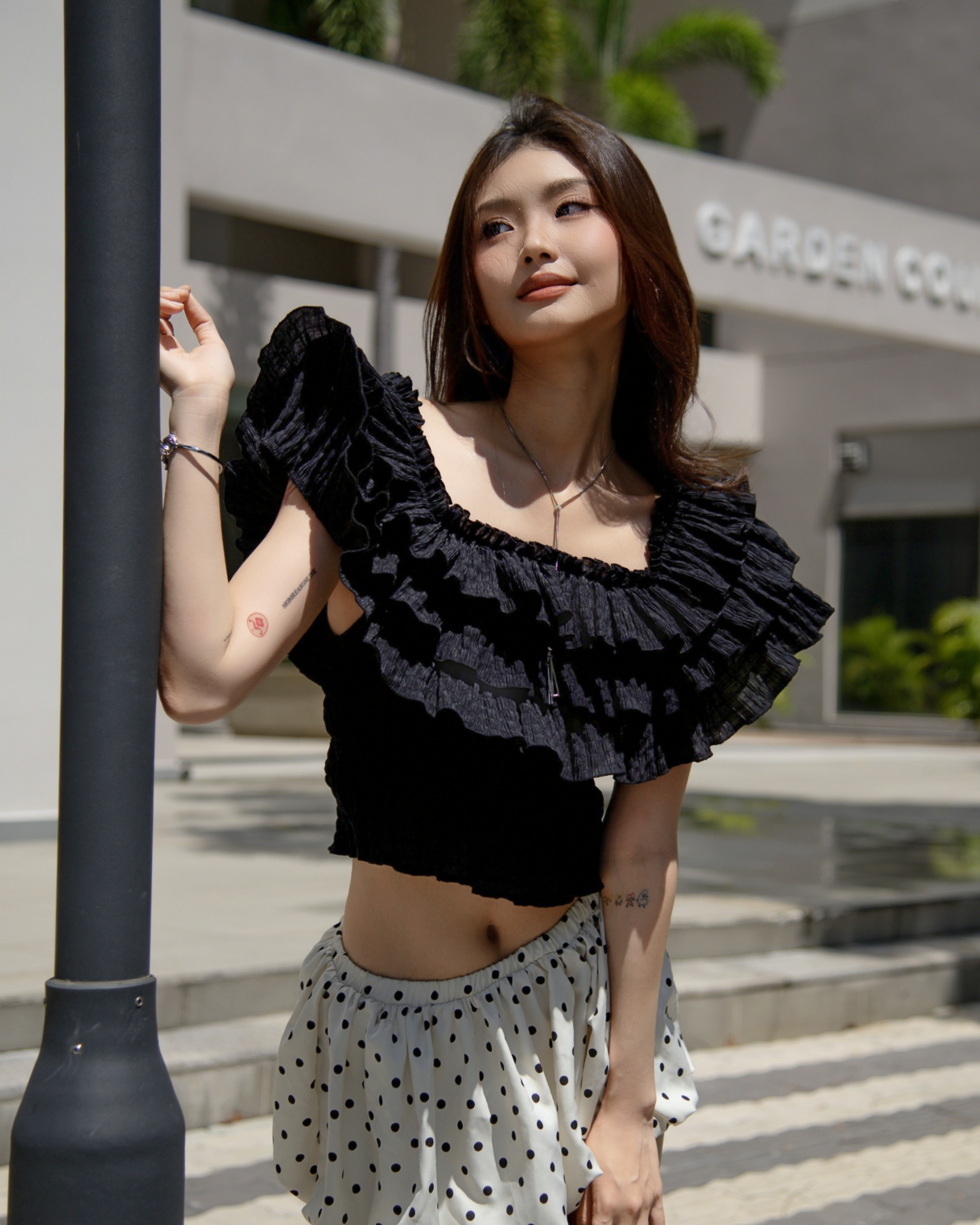  [ MẶC 4 KIỂU ] Áo Nữ Trễ Vai PUDDING MADMIND - Màu Đen 