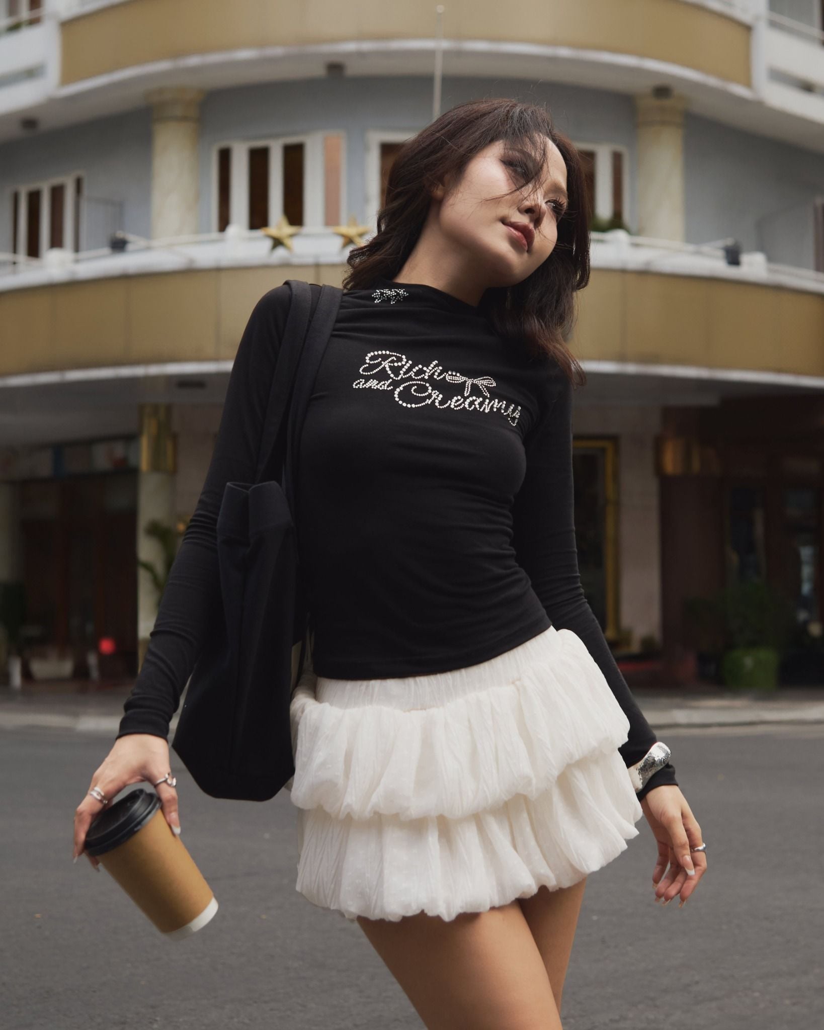  Áo Nữ Thiết Kế Vani MADMIND - Màu Đen 