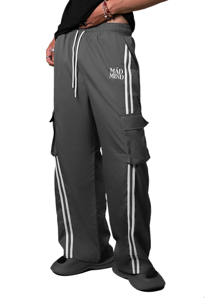  Quần Dài Phối 2 Sọc Túi Hộp 2 Stripe Pocket Pants Màu Xám Đậm 