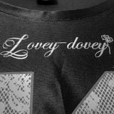  Áo Thun Nữ Lệch Vai Tay Dài Họa Tiết Phối 2 Sọc Ren Fancy Sweater MADMIND - Màu Đen 