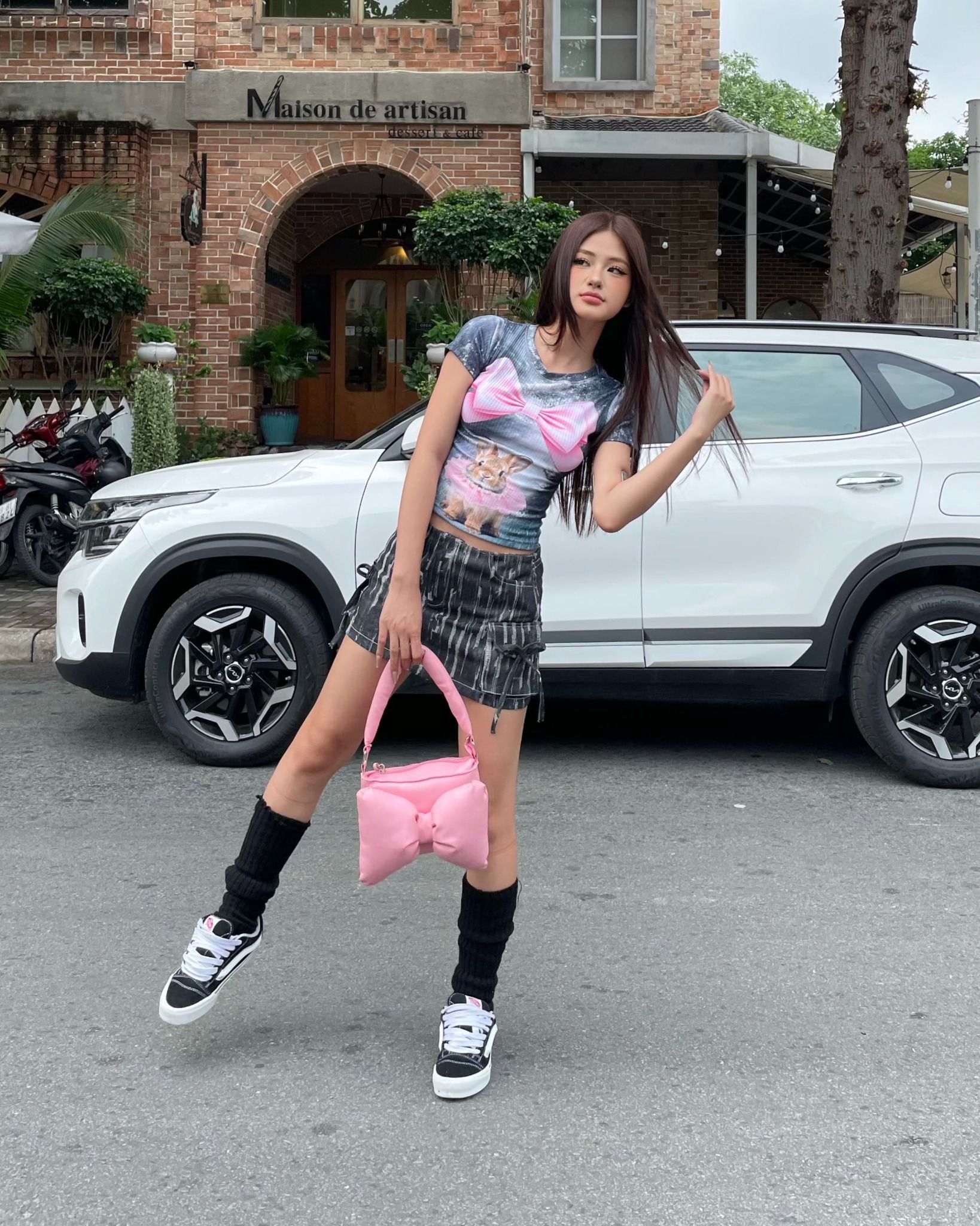  Chân Váy Nữ Ngắn JINNA MADMIND - Màu Đen 