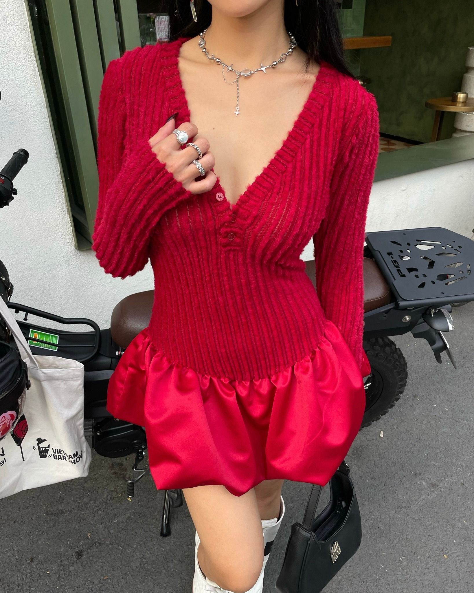  Đầm Thiết Kế Dáng Bí LUMY MADMIND - Màu Đỏ 