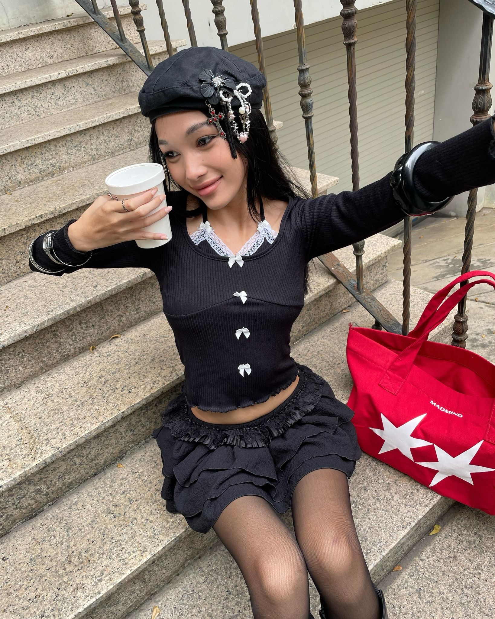  Áo Nữ Tay Dài BOWTIFUL MADMIND - Màu Đen 