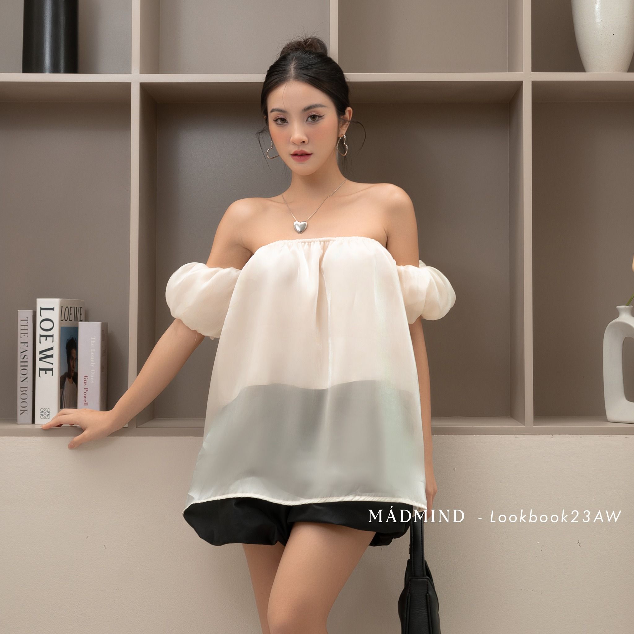  Áo Kiểu Trễ Vai Tay Phồng Vải Tơ Organza Cao Cấp Ivy Top Madmind - Tay Ngắn Màu Be 