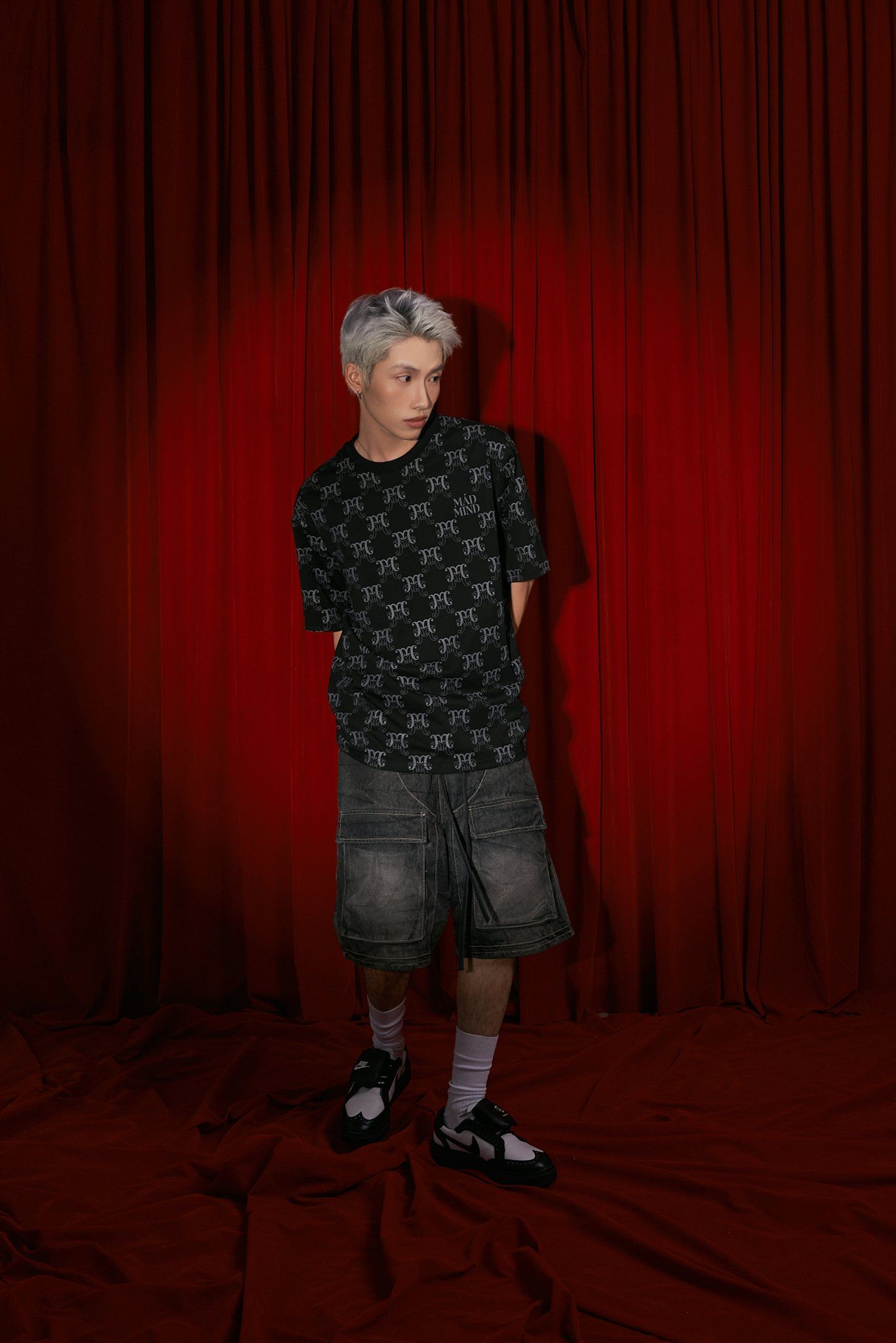  Áo Thun Cotton Premium Monogram Madmind - Đen 