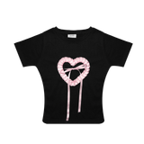  Áo Thun Nữ Form Body Họa Tiết Nơ Ruy Băng Hearty Top MADMIND - Màu Đen 