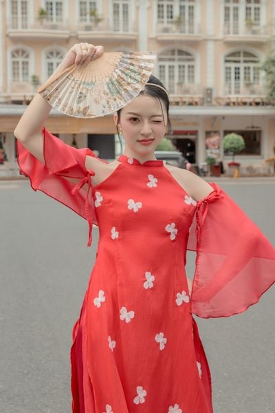  [ KÈM KHOÁC LỤA ] - Áo Dài Cách Tân Nữ Khiết Lam MADMIND - Màu Đỏ 