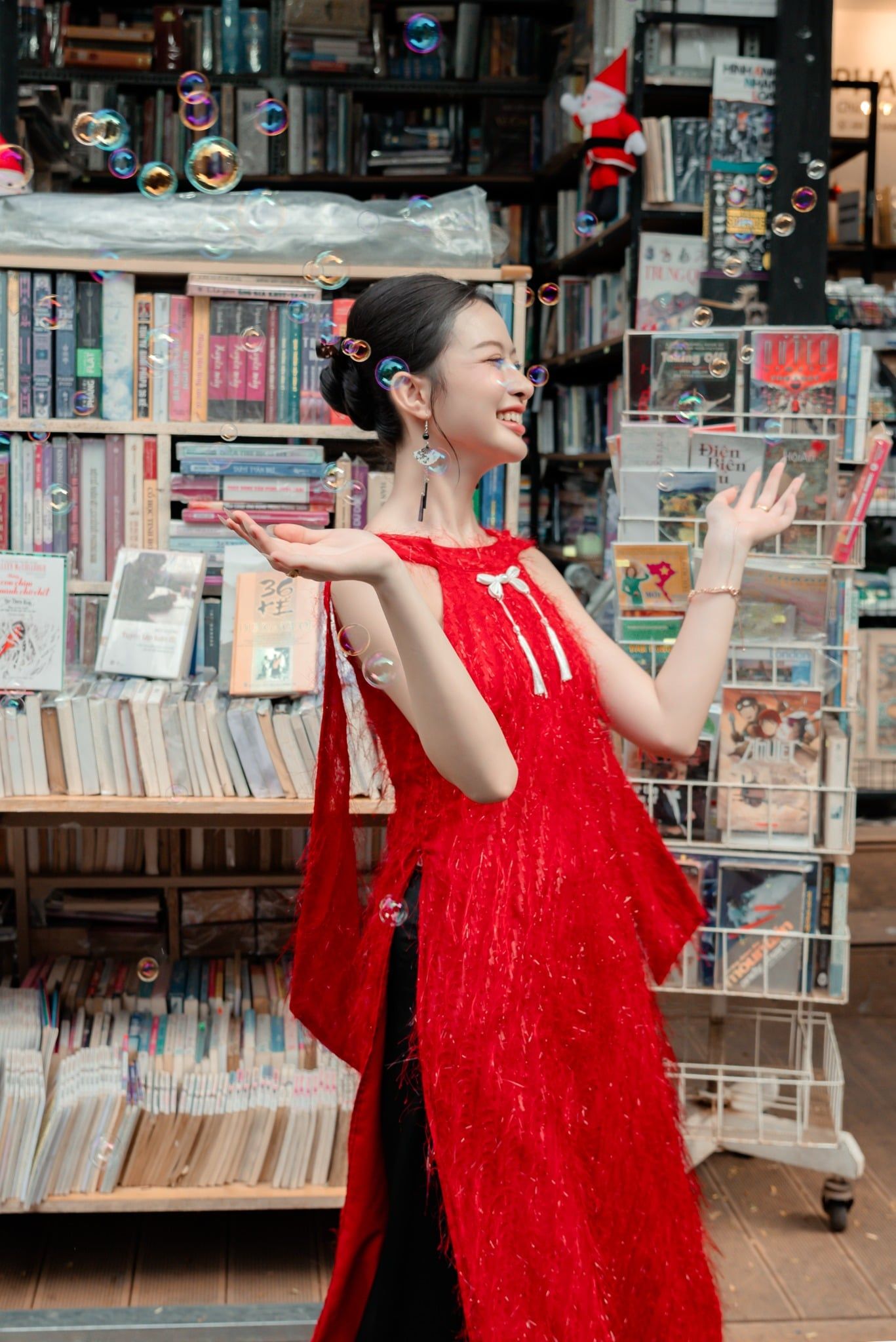  Quần Áo Dài Nữ MADMIND - Màu Đen 