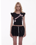  Áo Thun Nữ Form Ôm Body Tay Bèo Họa Tiết Gắn Nơ Cloudy Top MADMIND - Màu Đen 