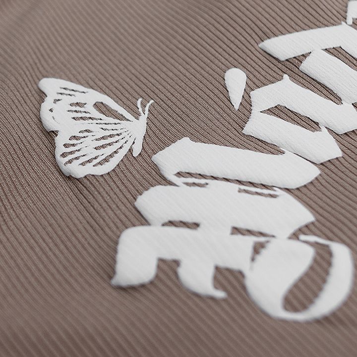  Áo Thun In Nổi Butterfly Croptop Madmind - Màu Cacao 