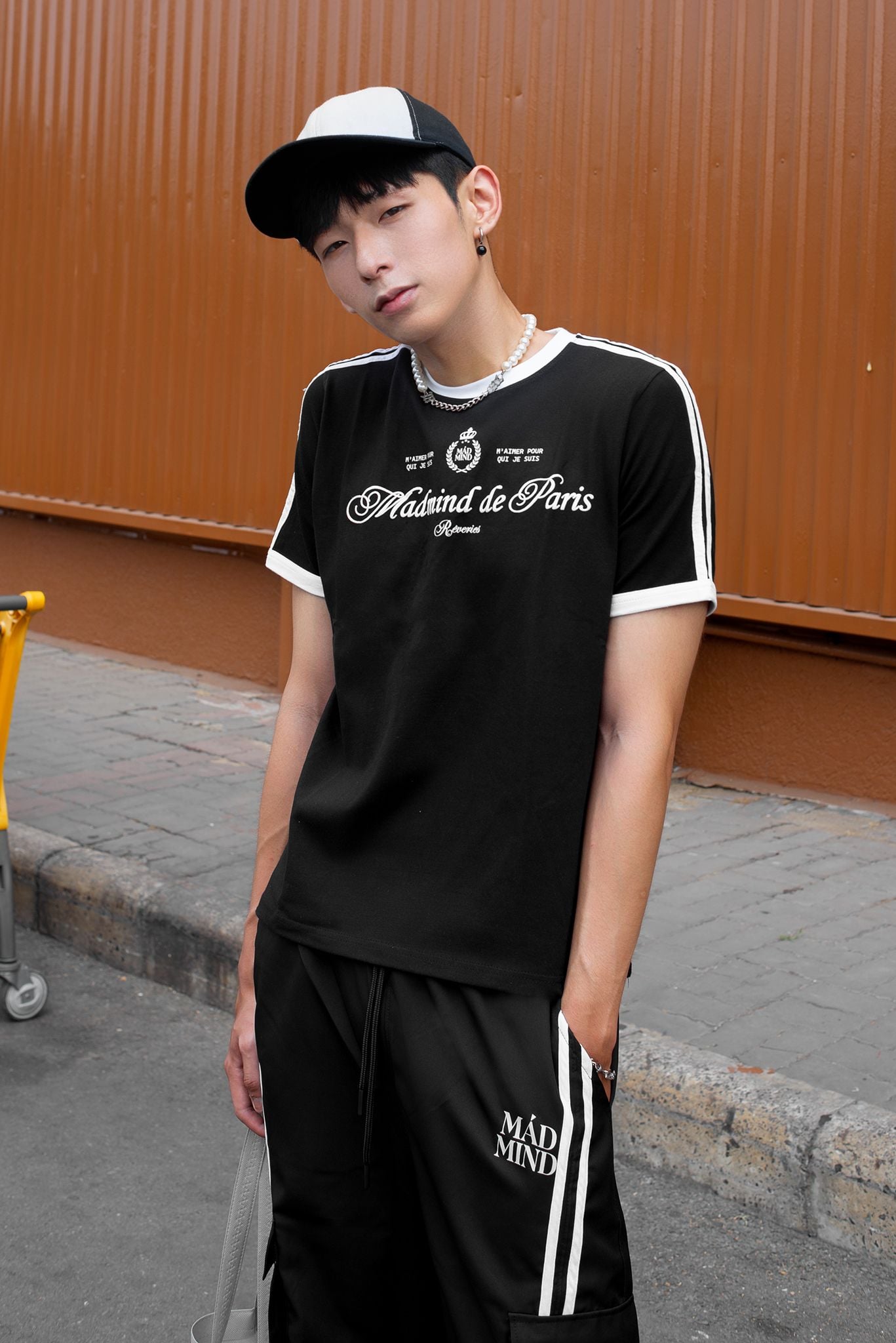  Áo Thun Form BOXY Paris De Madmind - Tay Ngắn Premium Cotton Màu Đen 