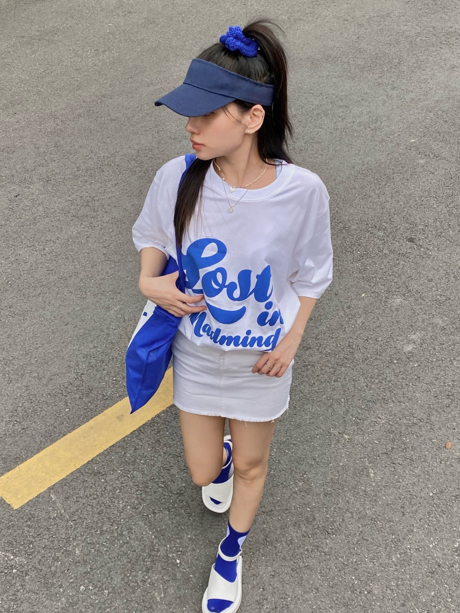  Áo Thun Lost In Madmind Màu Trắng 