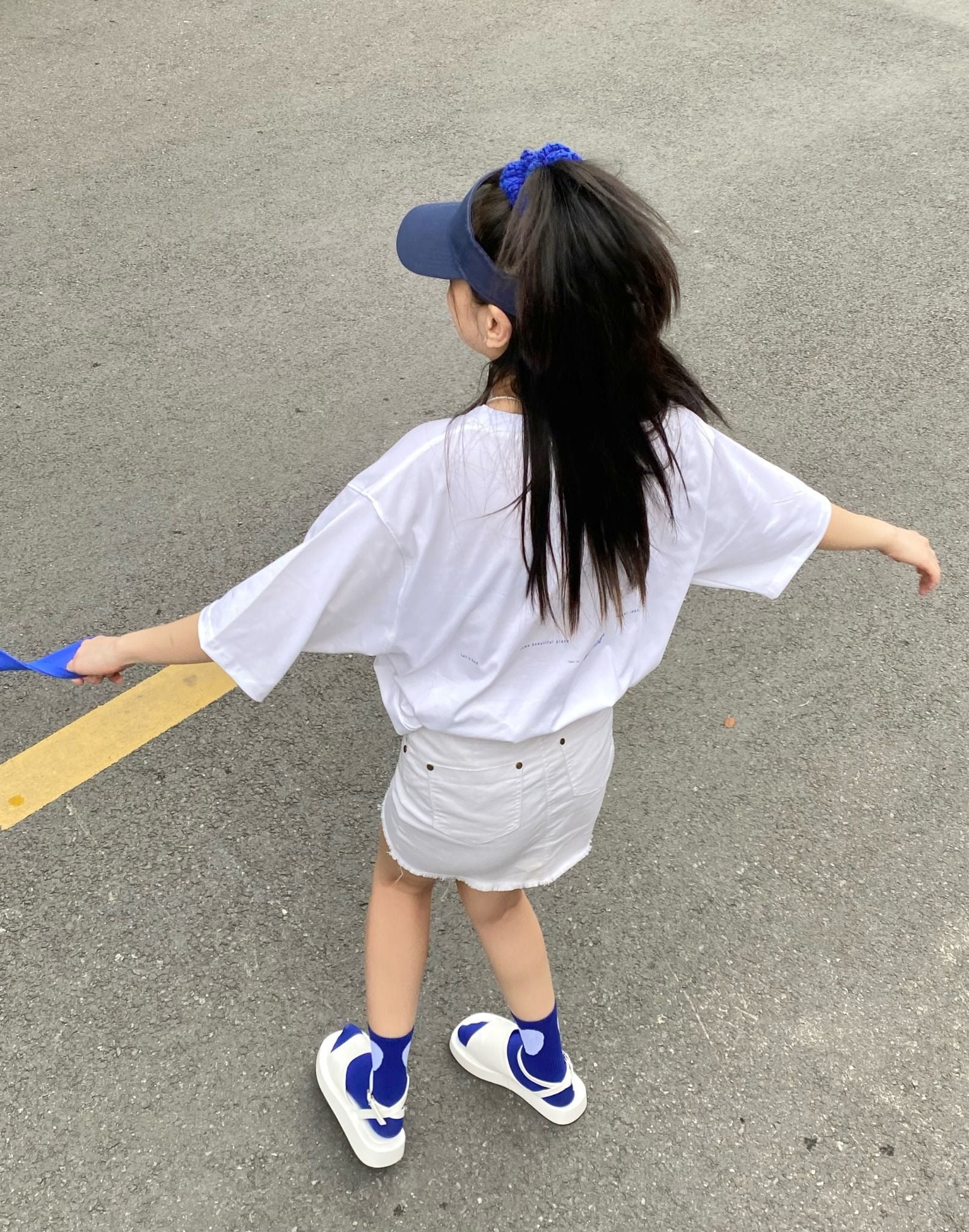  Áo Thun Lost In Madmind Màu Trắng 