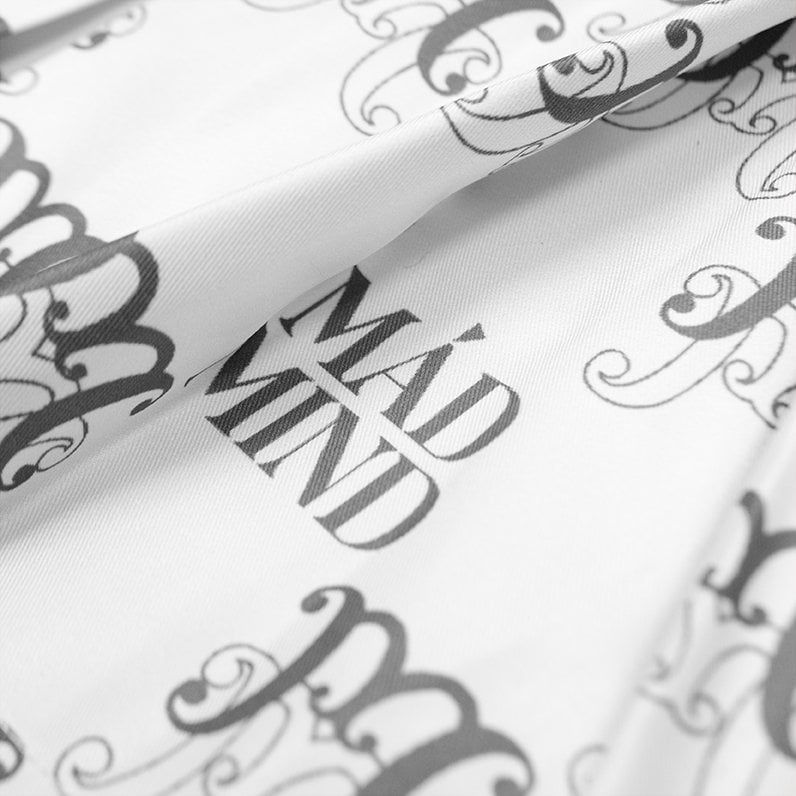  Chân Váy Xếp Ly Monogram Madmind - Màu Trắng 