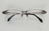  Gọng kính titanium màu bạch kim hun khói SLIVER COLLECTION 