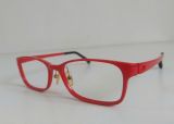  Gọng kính màu đỏ S7 n ILUVU (Made in Korea). Gọng kính rất nhẹ, càng mềm, 