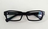  Gọng kính màu đen RECS làm thủ công từ Nhật Bản. Gọng đầm, đeo ôm chắc chắn. 