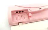  Hộp khử khuẩn bàn chải Utorex (Hàn Quốc) bằng tia UV sử dụng hai pin tiểu. 