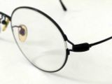  Gọng kính titanium dáng tròn màu đen Sophỉa Loren (made in korea). 
