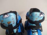  Giày patin trẻ em thương hiệu Roller Derby thương hiệu Mỹ size 28 co giãn 32 (Tương đương 17 đến 21cm). 