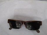 Kính râm mát nước ngoài hàng chục năm tuổi 