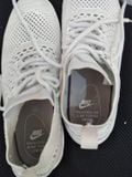  Nike sz 38.5 giày mới đi 1 2 lần. Mã giày 881175-002. 