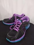  Giày Nike nữ mã 525753 011 màu đen tím cỡ 36. 
