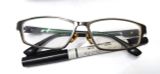  Gọng kính Eyesjoy titanium nguyên chất (Pure Titanium). 