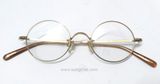  Gọng kính kiểu tròn (made in japan). Nước mạ màu vàng tây đẹp, không bai màu 