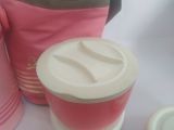  Hộp cơm 3 ngăn giữ nhiệt Thermos thương hiệu Nhật Bản có túi xách đi kèm. Hộp cơm đã qua sử dụng còn tốt. 
