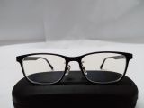  Gọng kính màu đen Cmps thương hiệu Nhật (Công nghệ Grilamid của Thụy Sỹ giúp gọng kính bền, mềm dẻo, chịu nhiệt độ cao. 