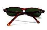  Kính râm cổ chất đồi mồi mai rùa Rayban hàng chục năm tuổi. 