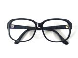  Gọng kính cổ điển màu đen ENA OSCAR. Gọng hàng chục năm tuổi vẫn bền tốt. 