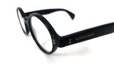  Gọng kính màu đen kiểu cổ điển Giorgio Armani - Made in Italy. (Độ mới khoảng 90%). 
