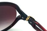  Kính râm nữ màu đen pha màu tía MetroCity của Hàn Quốc. Gọng đẹp, đậm chất thời trang quý phái. 