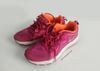  Giày thể thao màu hồng tim Nike size 36 tương đương 23cm chuẩn xịn. 